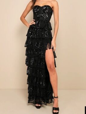 NWT Lulus Prom Dress Gown